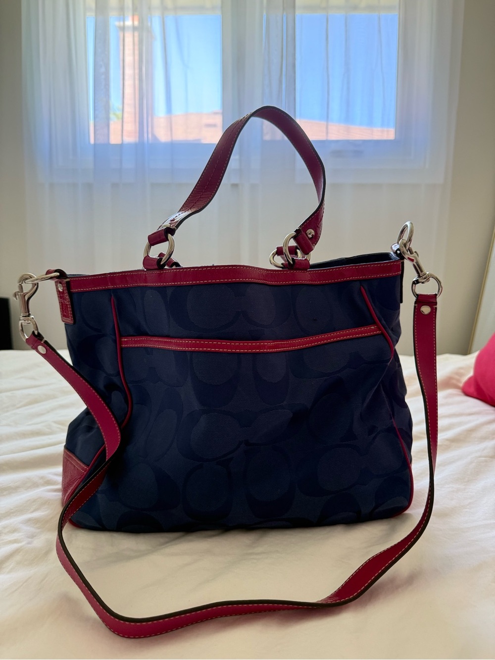 Coach Bag - Picture 5 of 6